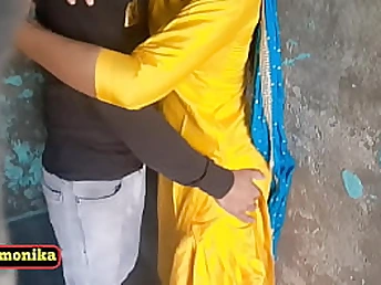 Indian Bhabhi trains her college girl how to tear up like a professional, and she gets a raunchy surprise in come back