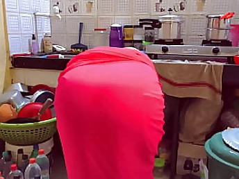 Son's Glory Ctesque Step-mother Gets Her Honeypot Crammed & Her Mouth Ruined in Very first-ever Step-mommy Glory C