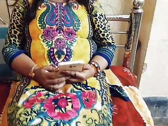 Hot Indian couple gets naughty nearby talkative desi Bhabhi Ritu