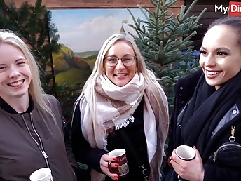 Studentin Aneta gets naughty with Christmas-tree shopping & steamy homemade sex