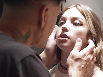 Keila Bassi shares the brush hubby's hard-on with a delivery guy within reach the sandbank