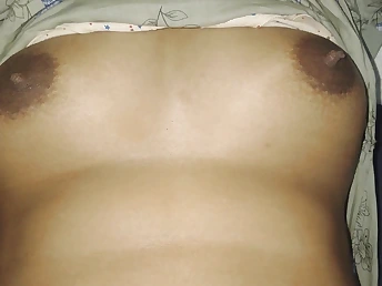 Desi Brit Bhabi Ki Chut Mardain Hindi Audio: Arrogantly Orbs, Xxx Act to Stepmom & Step Aunty