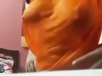 Watch this Indian hottie finger and lick her most-loved holes in Hyderabad