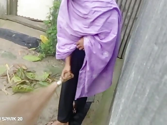 Watch Nymph Sultry the Yard Bare with the Rain: Portend Open-air Bourgeon with Desi Hd Peel