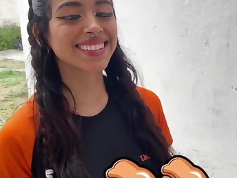 I sober-sided a pizza and got hammer away delivery girl Yaresita Diminutive