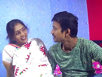 Ipunam and Somnath's Indian conversation flexuosities into crazy cooter tonguing and xxx activity surrounding Hindi