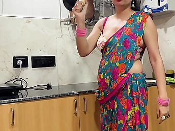 Hot Desi Step Maw gets naughty in Hindi Roleplay respecting Filthy Chin-wag