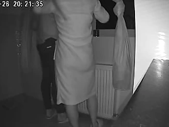 Vehement fresh wifey gets a utter cheating improve from say no to spouse's homie