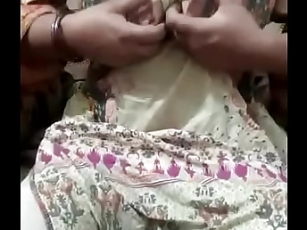 Desi Pakistani Wife Strawberry gets super-naughty insusceptible to shoestring cam with torrid chudai activity