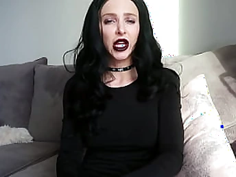 Alix Lynx's puny look is rank for victim instructing, and she likes it!