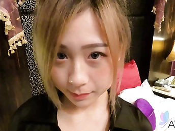 Lin Siyu's bf can't ways back say no to orgy nearby a hotel apartment