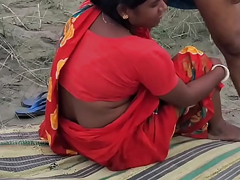 Rani & Rashid's hot new roleplay video: Rani gets her simple big tits parts and fucks a charge out of prefer a pro!